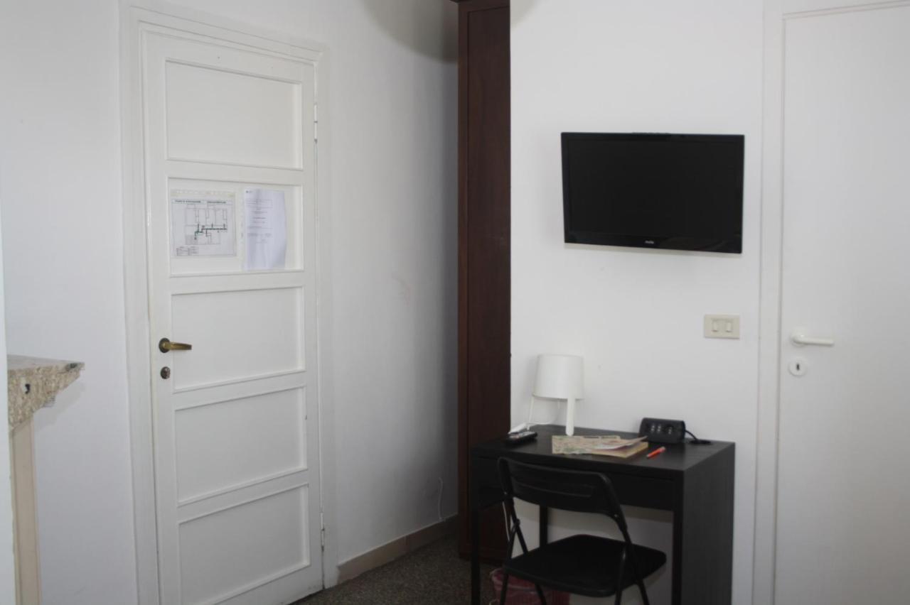 B&B Msg Roma Bagian luar foto